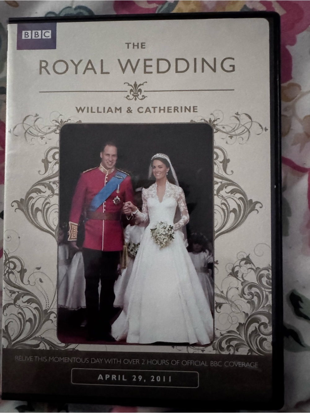 The Royal Wedding: William & Catherine (White)